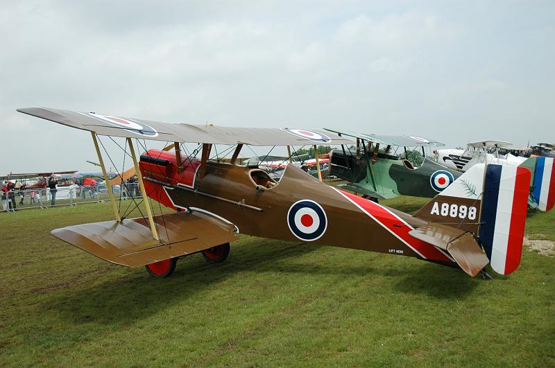 Ferté Allais 05 -2005-05-14-12'05'02.jpg